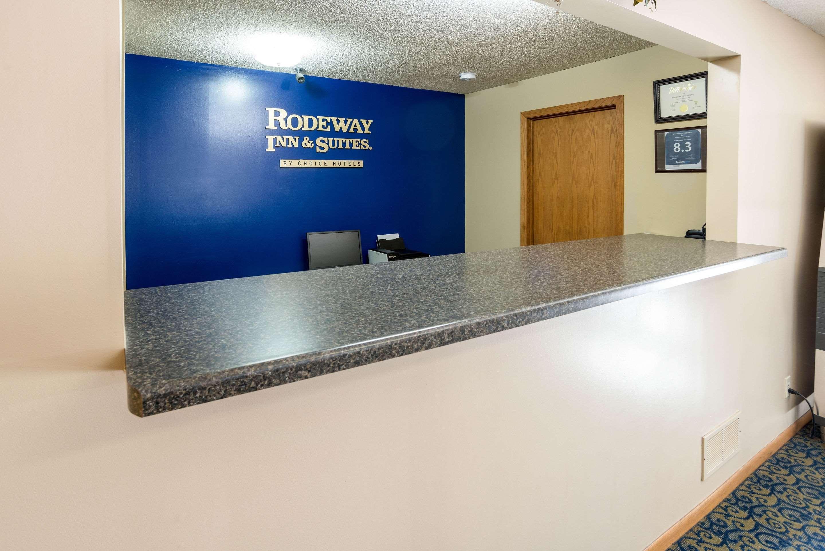 Rodeway Inn & Suites Austin Bagian luar foto