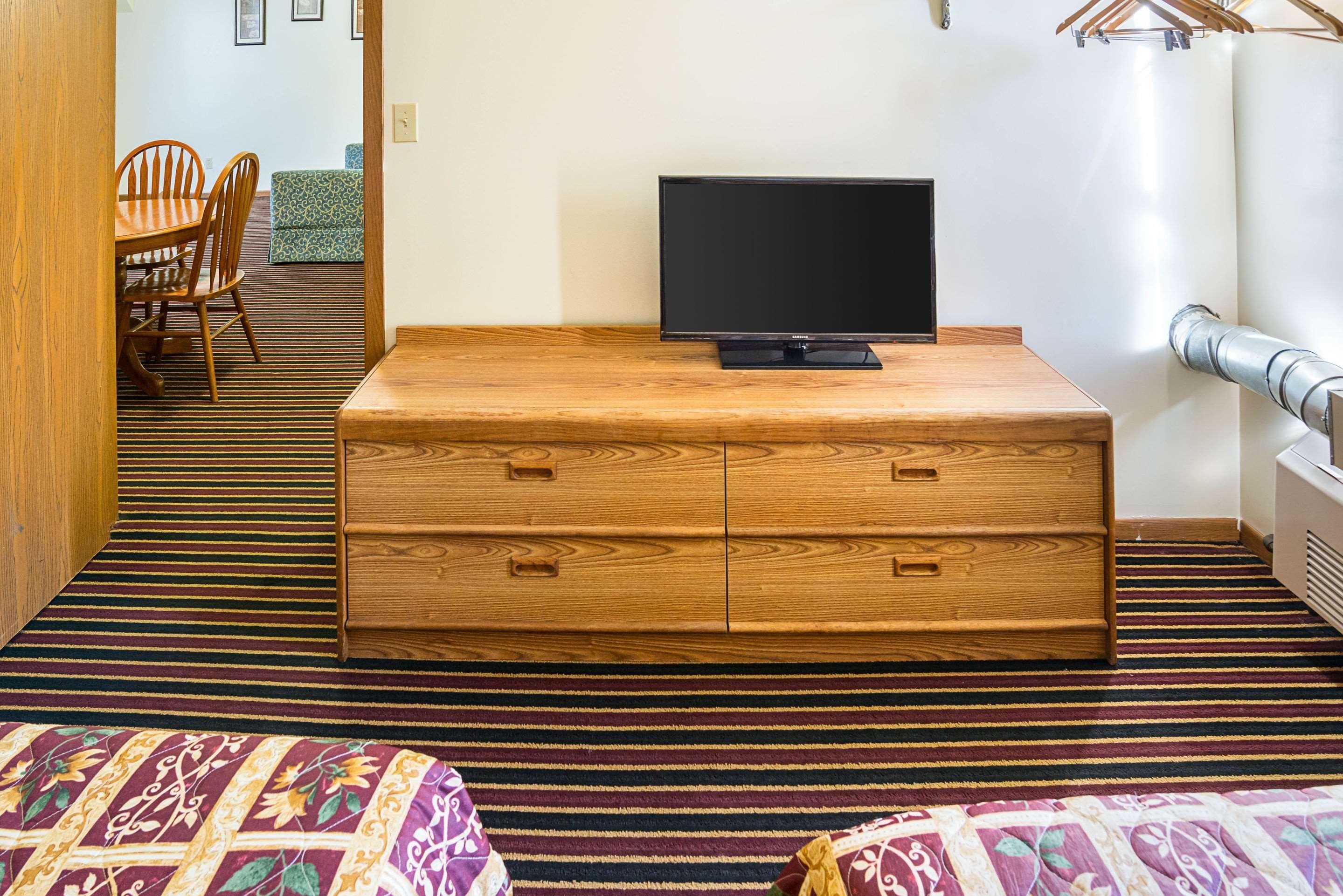 Rodeway Inn & Suites Austin Bagian luar foto