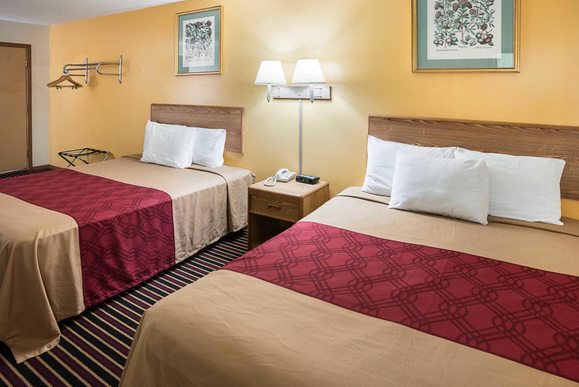 Rodeway Inn & Suites Austin Bagian luar foto